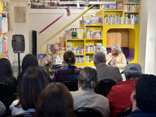 Presentación de la autora Luz Mary Giraldo en la Librería María Mercedes Carranza